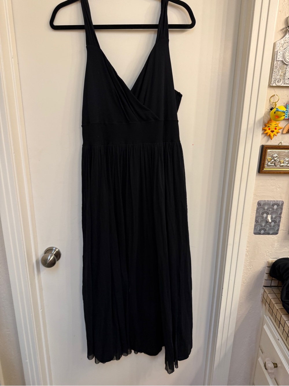 NWT Elana Kattan Classic Black V-Neck Maxi Dress. XL